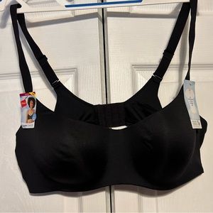 NWT Hanes wire free bra
